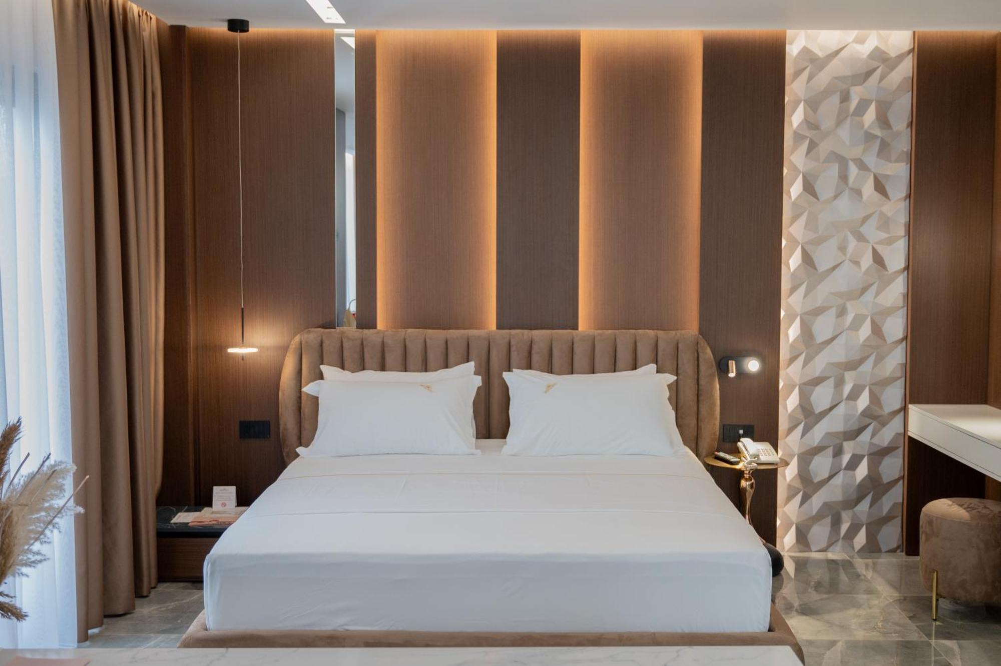 Brilliant Hotel & Spa Golem (Tirana) Exterior foto